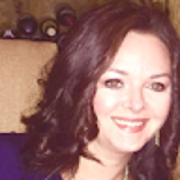 Meet your Posher, Tanya - Picture 1 of 1